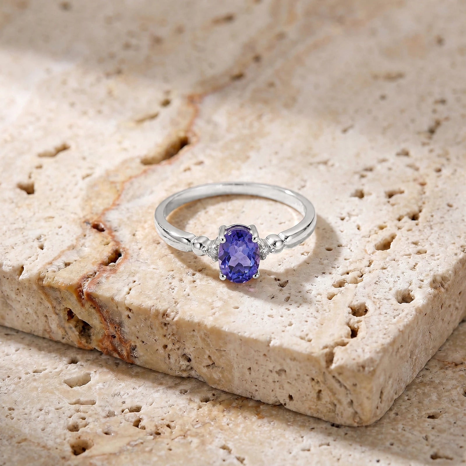 White Gold Tanzanite & Diamond — Leontina