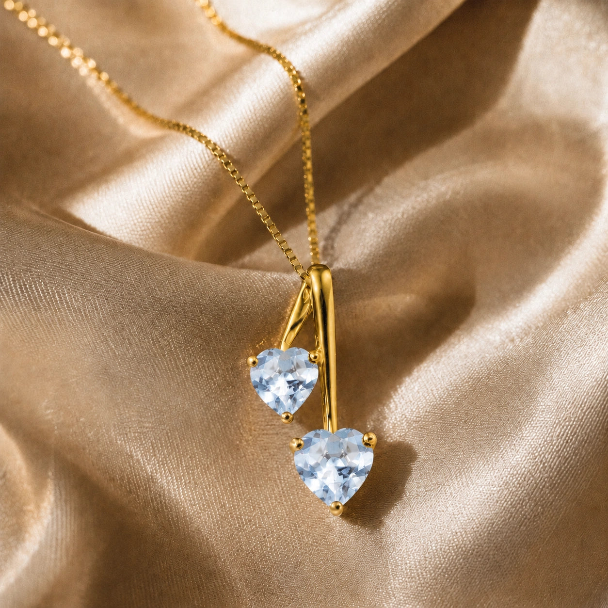 Yellow Gold Aura Necklace Peridot 10K — Berenice