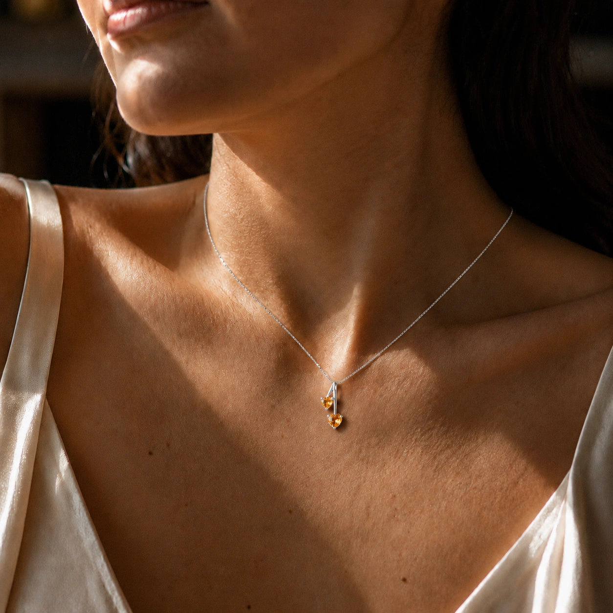 White Gold Aura Necklace Pink Topaz 10K — Berenice