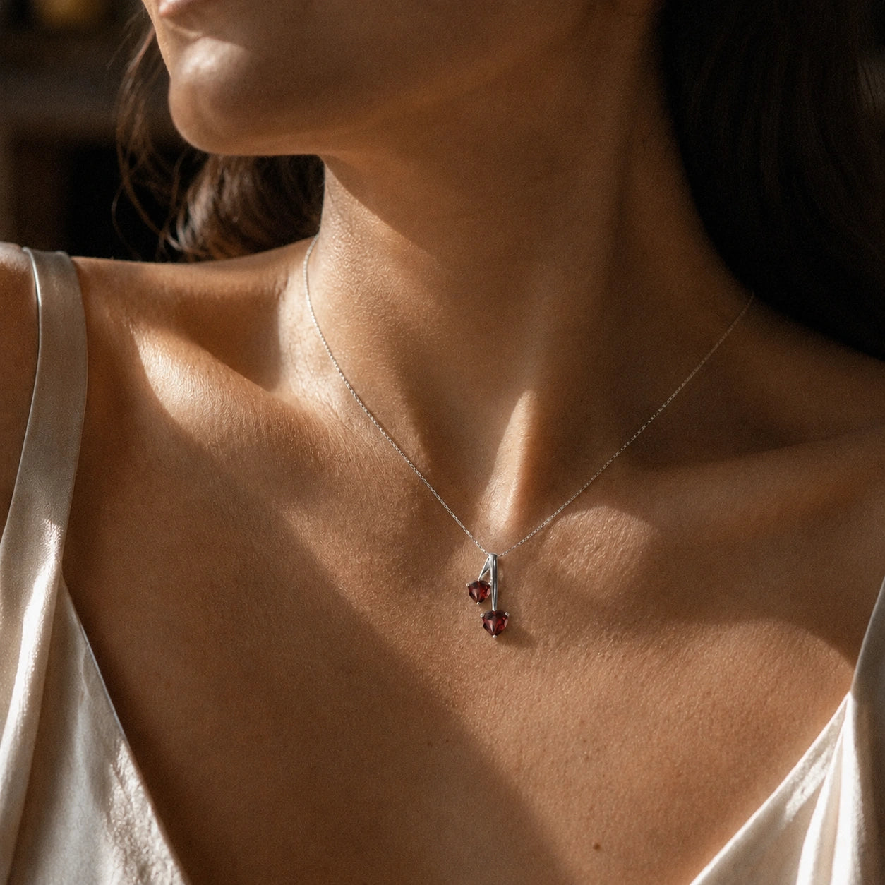 White Gold Aura Necklace Pink Topaz 10K — Berenice