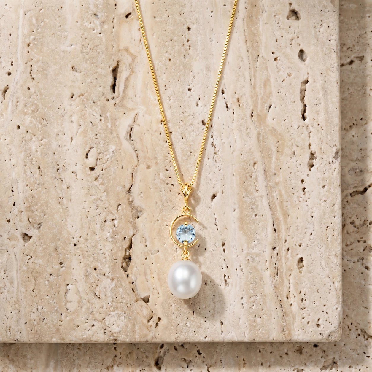 Yellow Gold Pendant Necklace Pearl 10K — Santina
