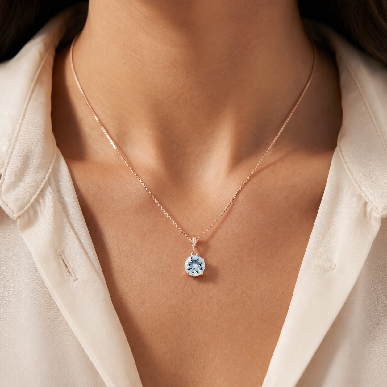 Rose Gold Petal Rose Necklace Peridot 10K — Liliana