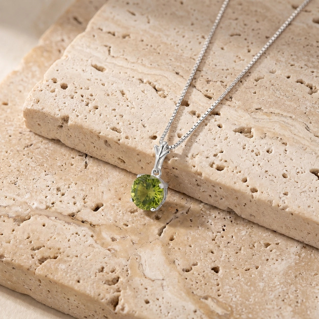 White Gold Petal Rose Necklace Peridot 10K — Liliana