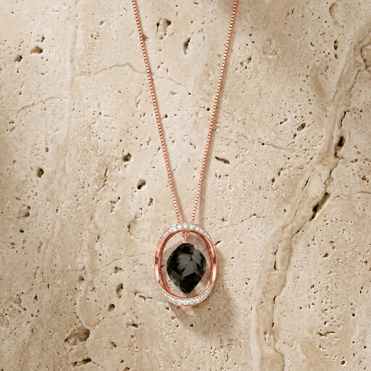 Rose Gold Pendant Necklace Diamond 10K — Loretta