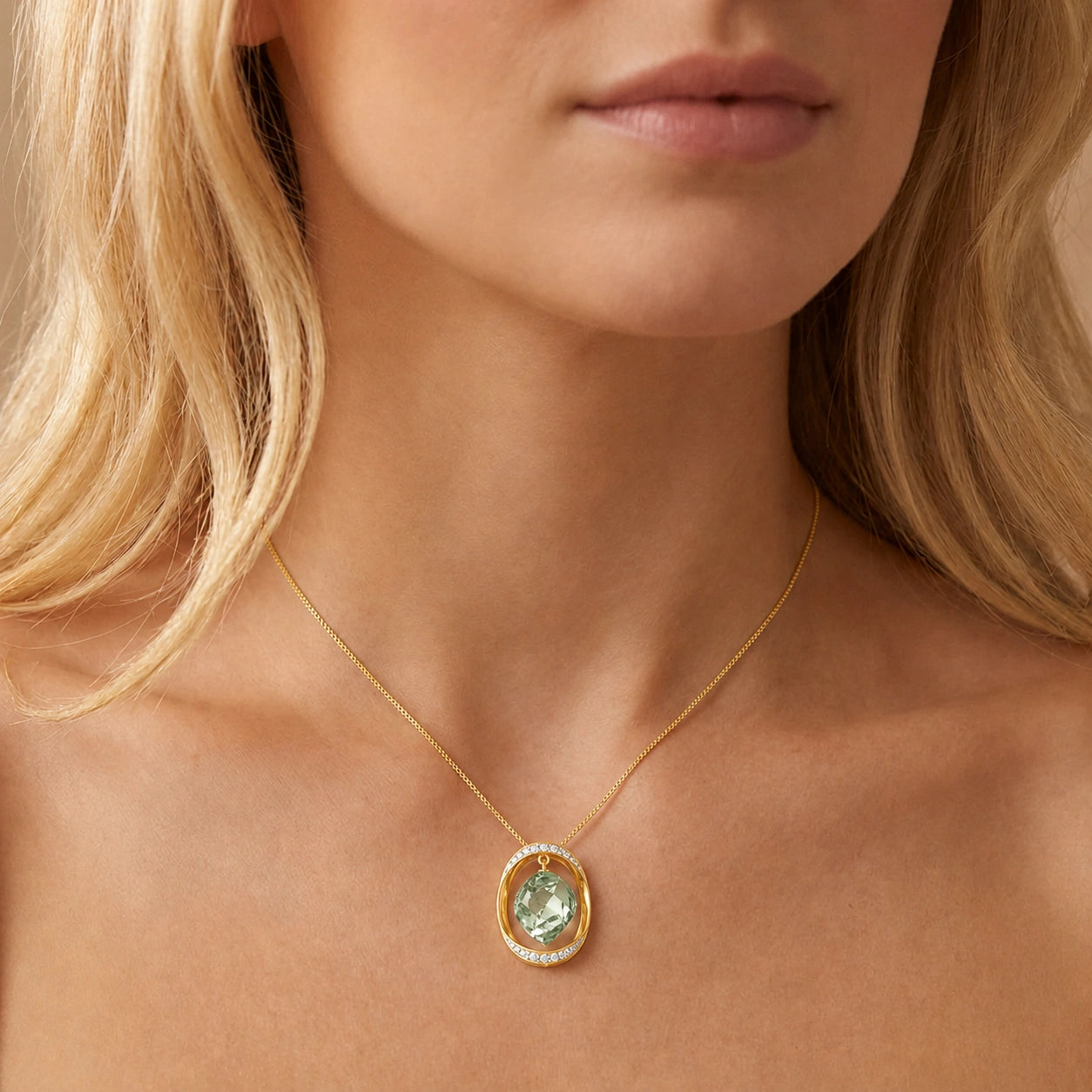 Yellow Gold Pendant Necklace Green Amethyst 10K — Loretta