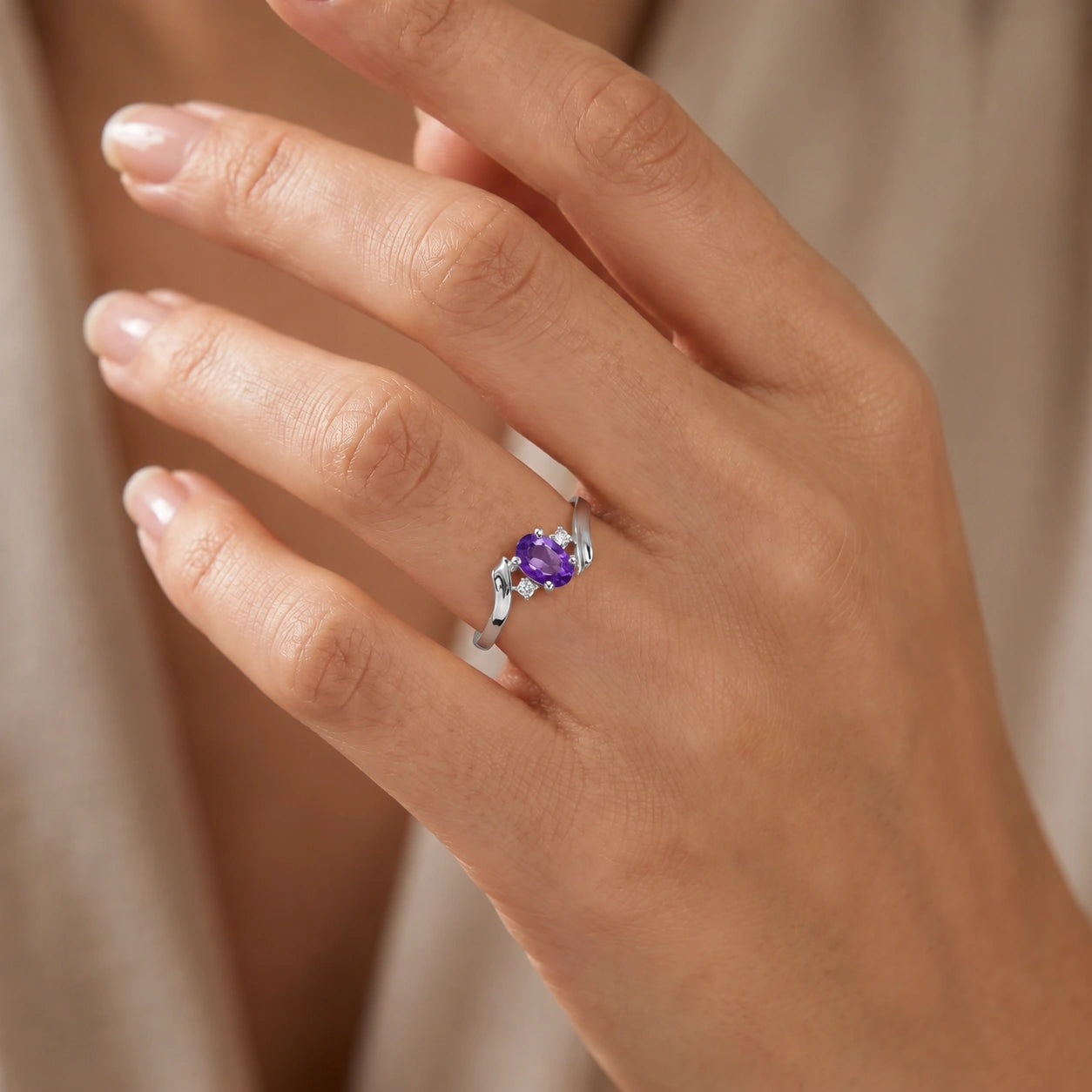 White Gold Diamond & Amethyst — Annabella