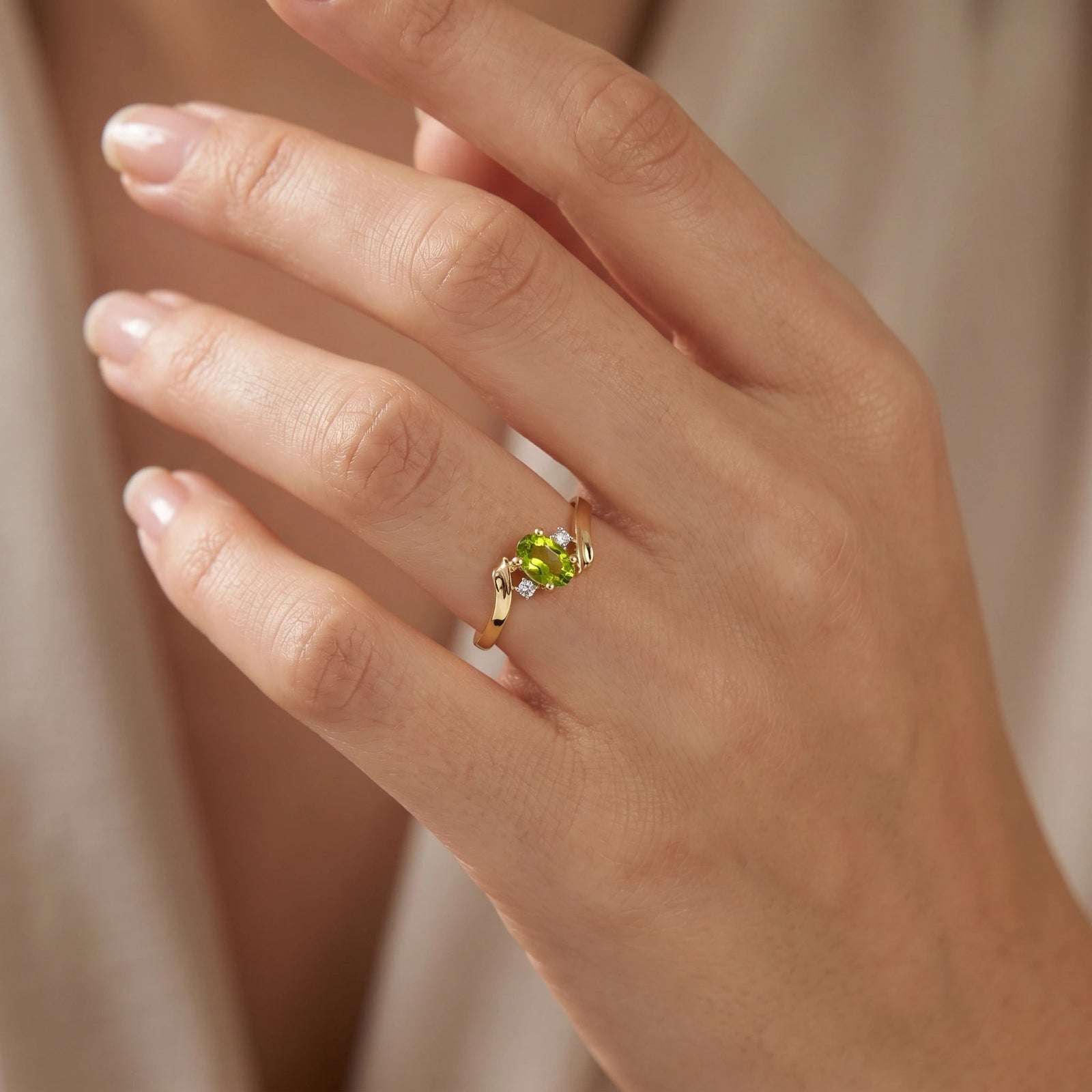 Yellow Gold Peridot & Diamond — Annabella