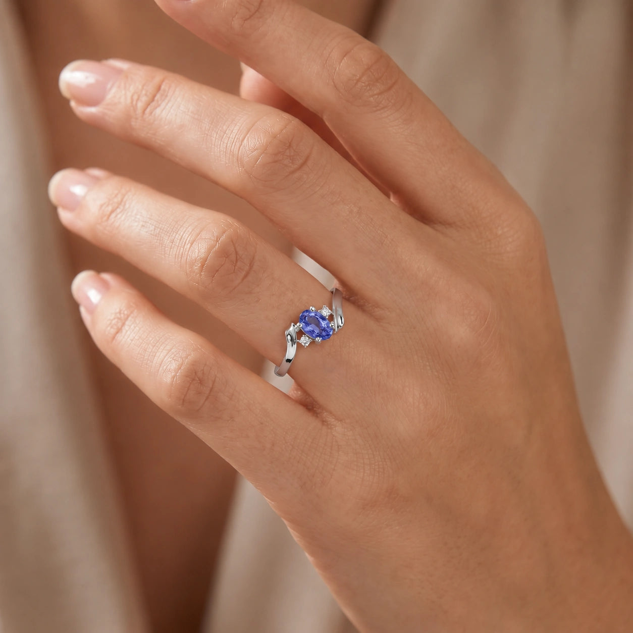 White Gold Tanzanite & Diamond — Annabella