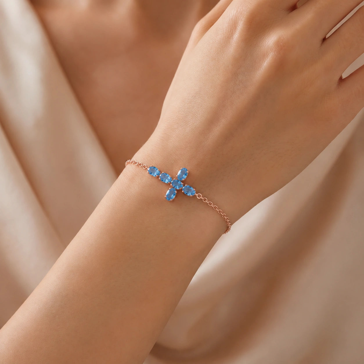 Rose Gold Celeste Bracelet Blue Topaz 10K — Lucrezia