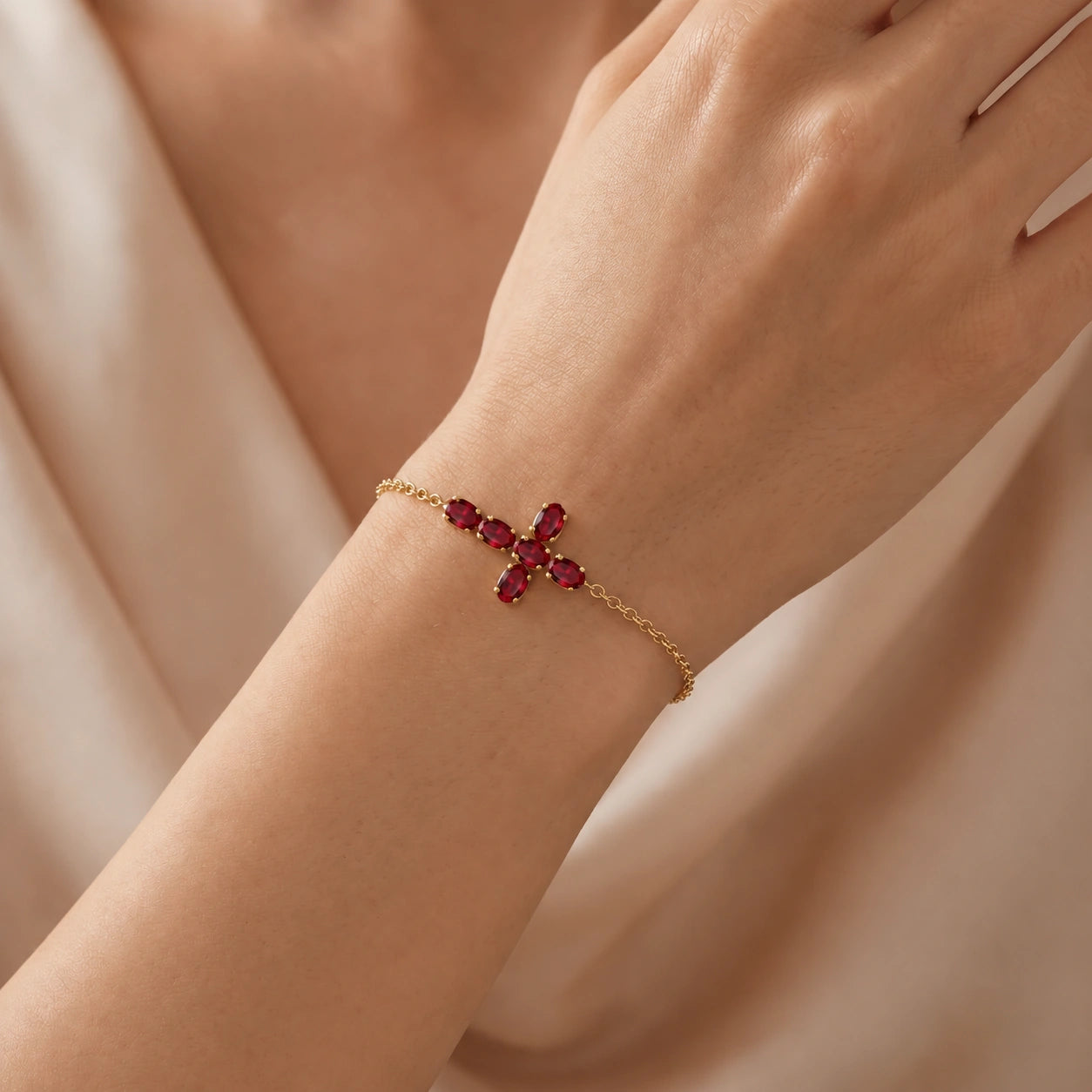 Yellow Gold Celeste Bracelet Ruby 10K — Lucrezia