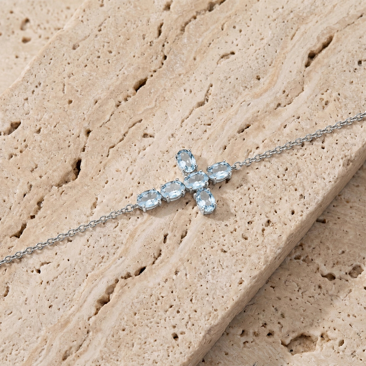 White Gold Celeste Bracelet Aquamarine 10K — Lucrezia