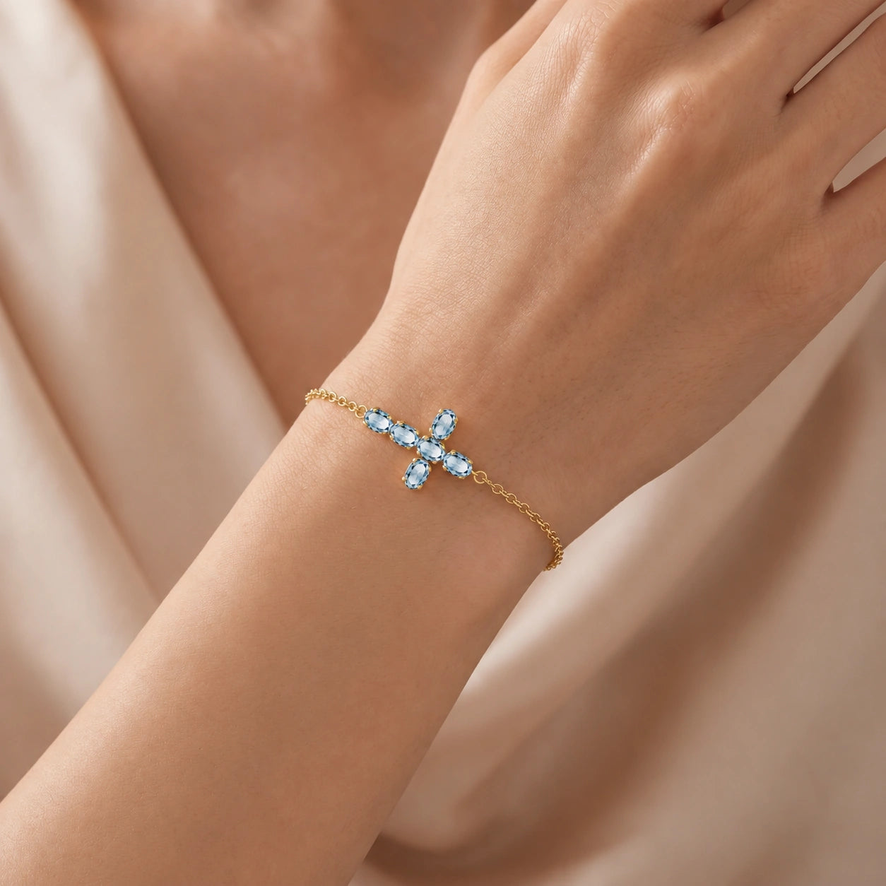 Yellow Gold Celeste Bracelet Aquamarine 10K — Lucrezia