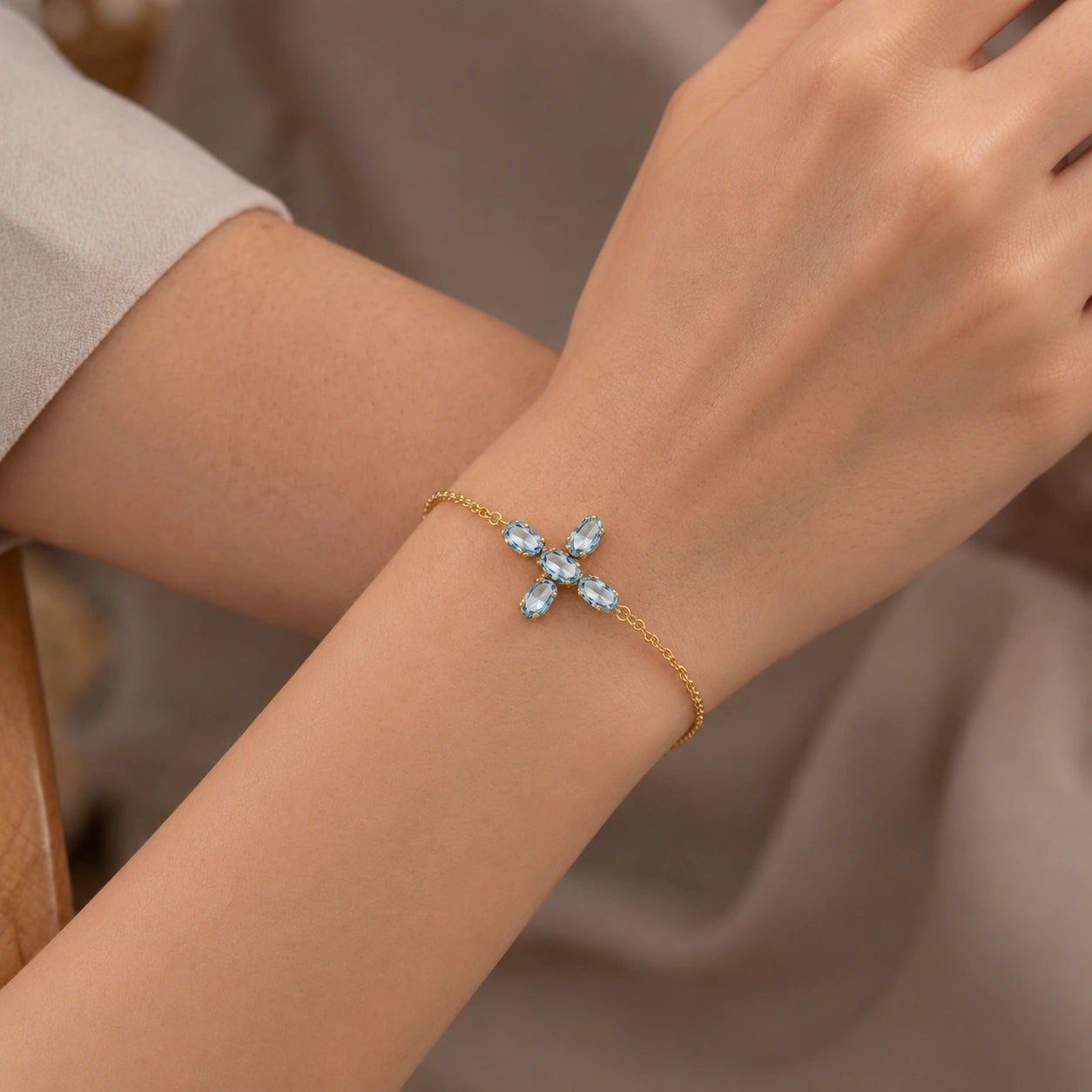 Yellow Gold Celeste Bracelet Aquamarine 10K — Lucrezia