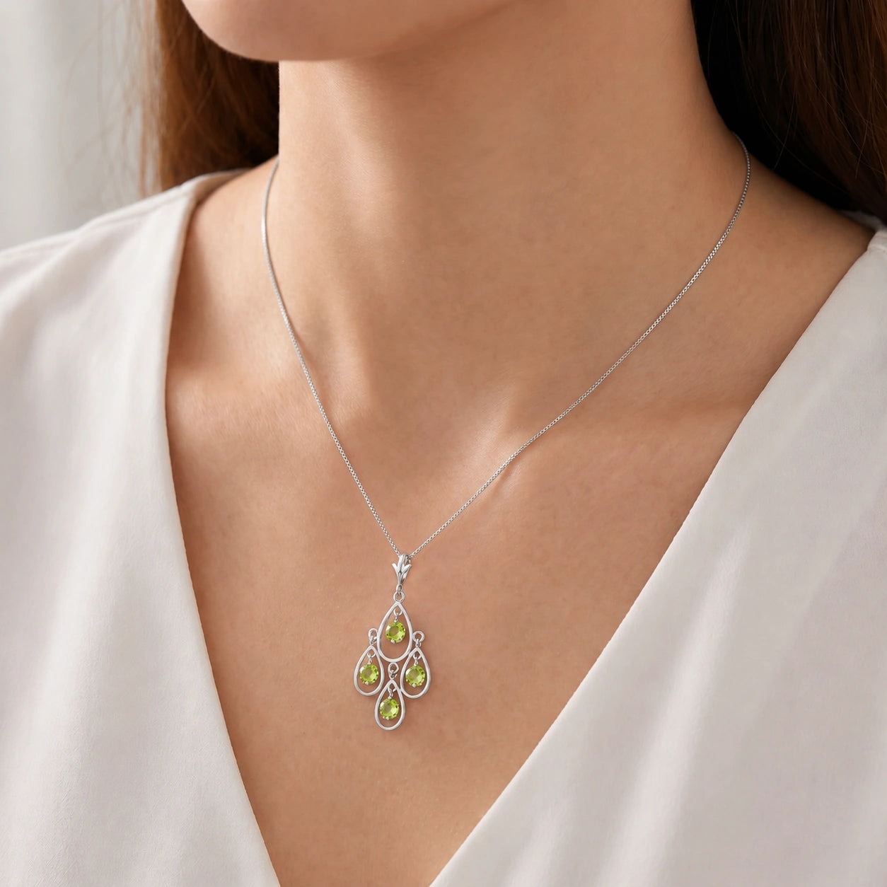 White Gold Vintage Necklace Peridot 10K — Elisabetta
