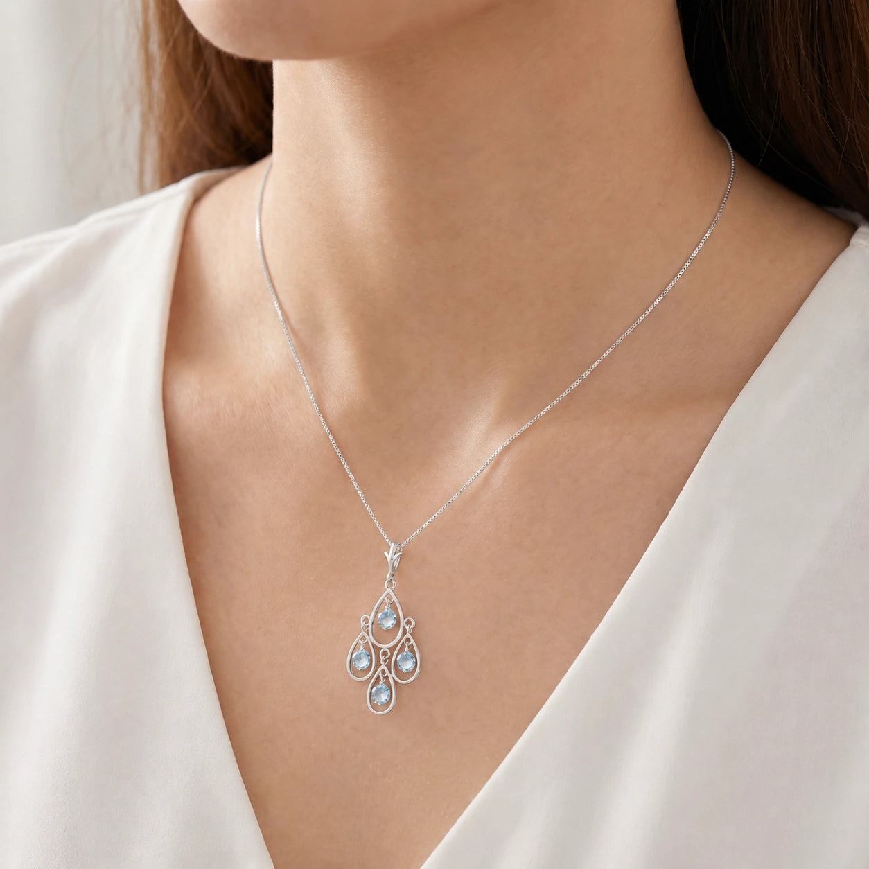 White Gold Vintage Necklace Aquamarine 10K — Elisabetta