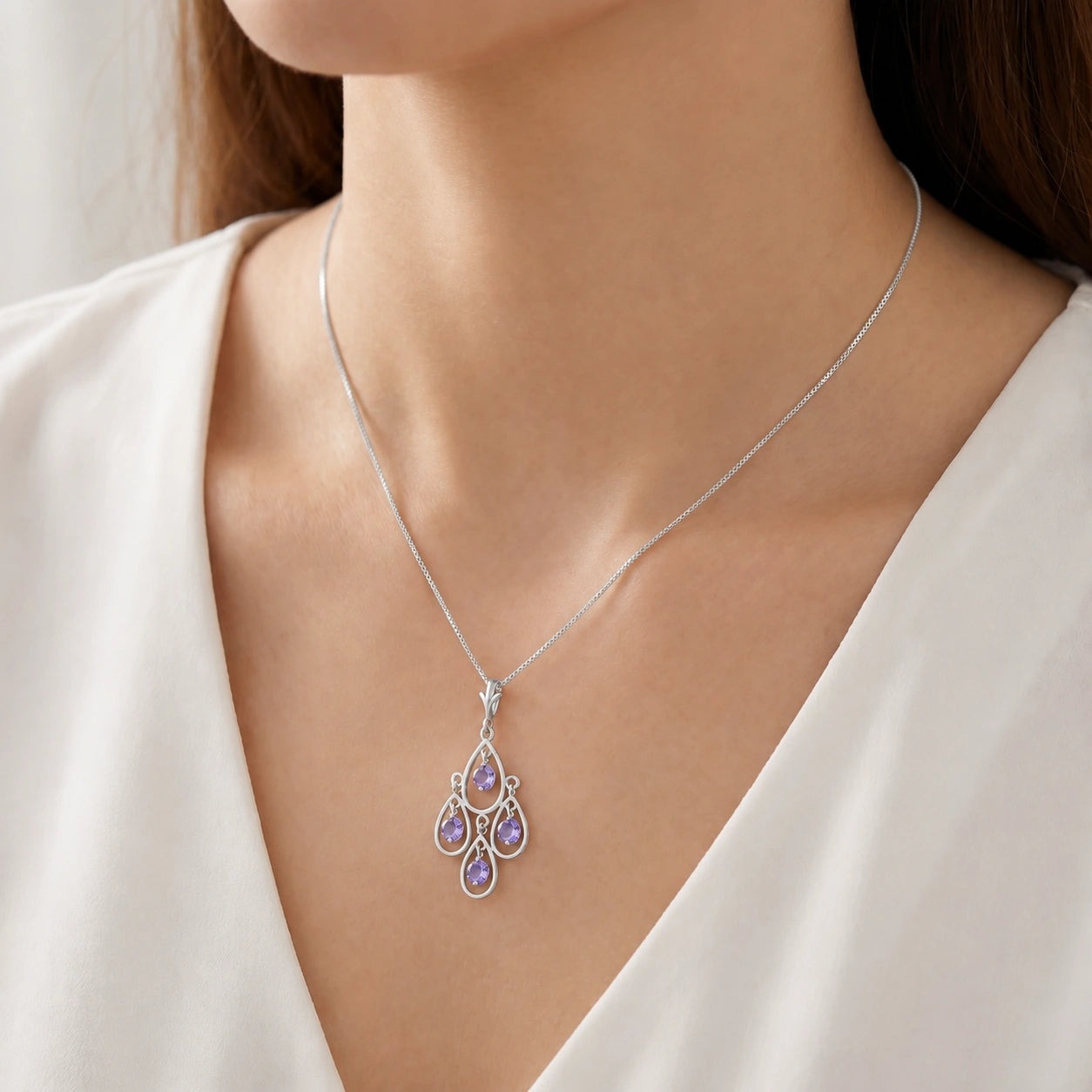 White Gold Vintage Necklace Tanzanite 10K — Elisabetta