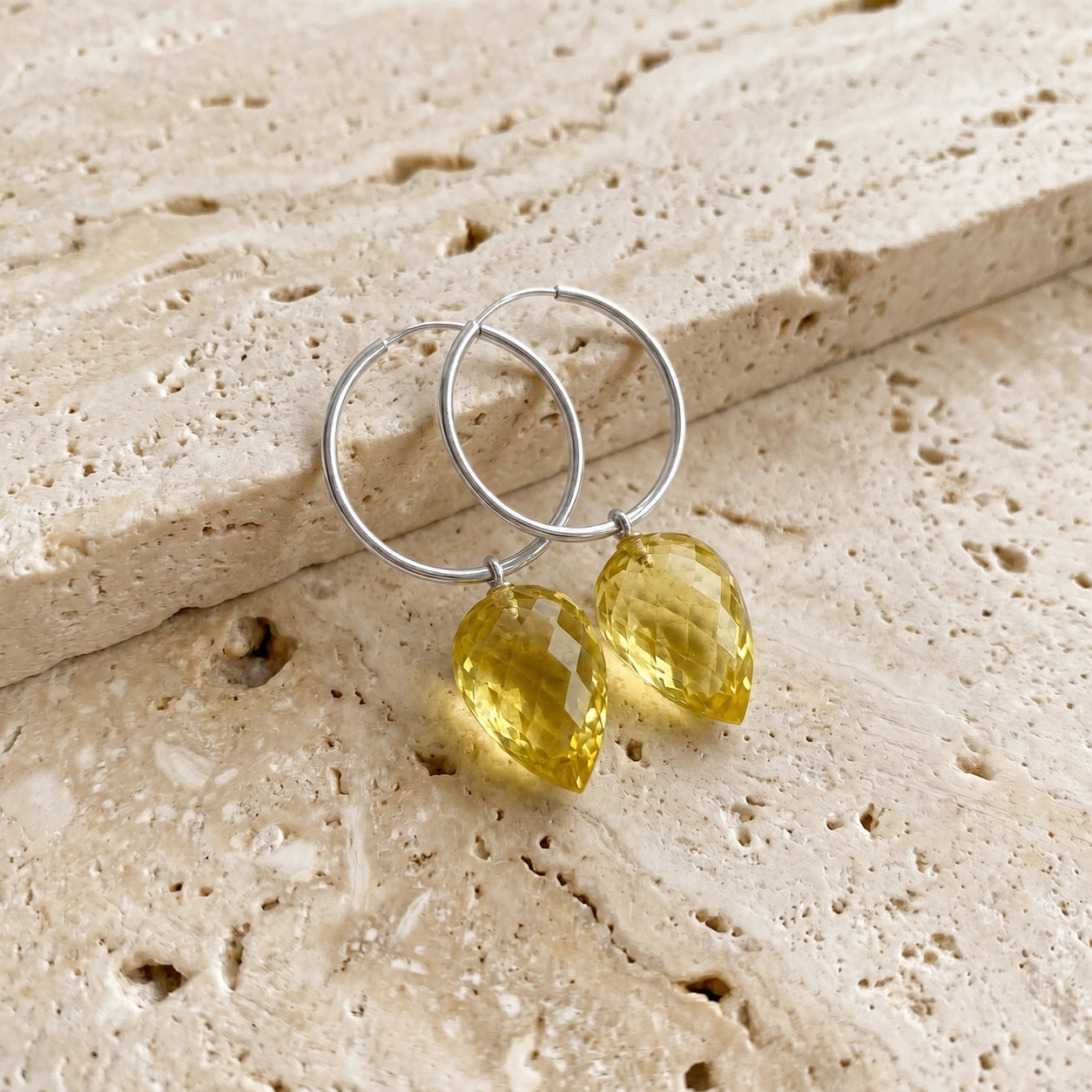 White Gold Lemon Quartz — Mariaelsa