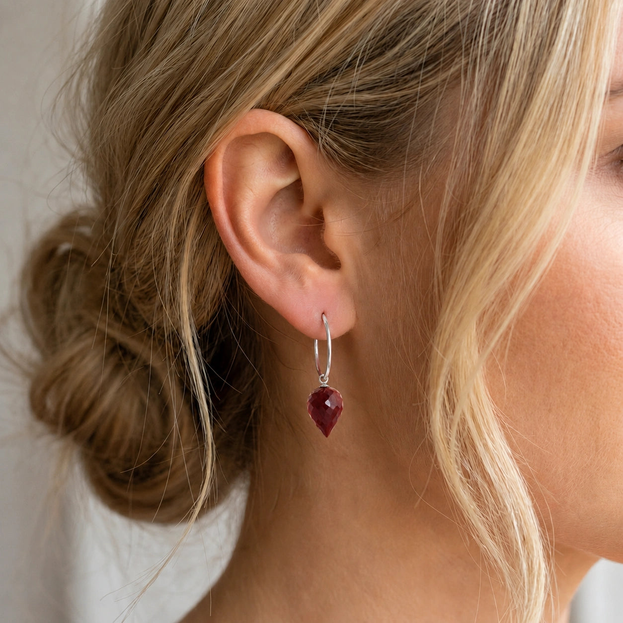 White Gold Pet Hoop Earrings Ruby 10K — Malvina