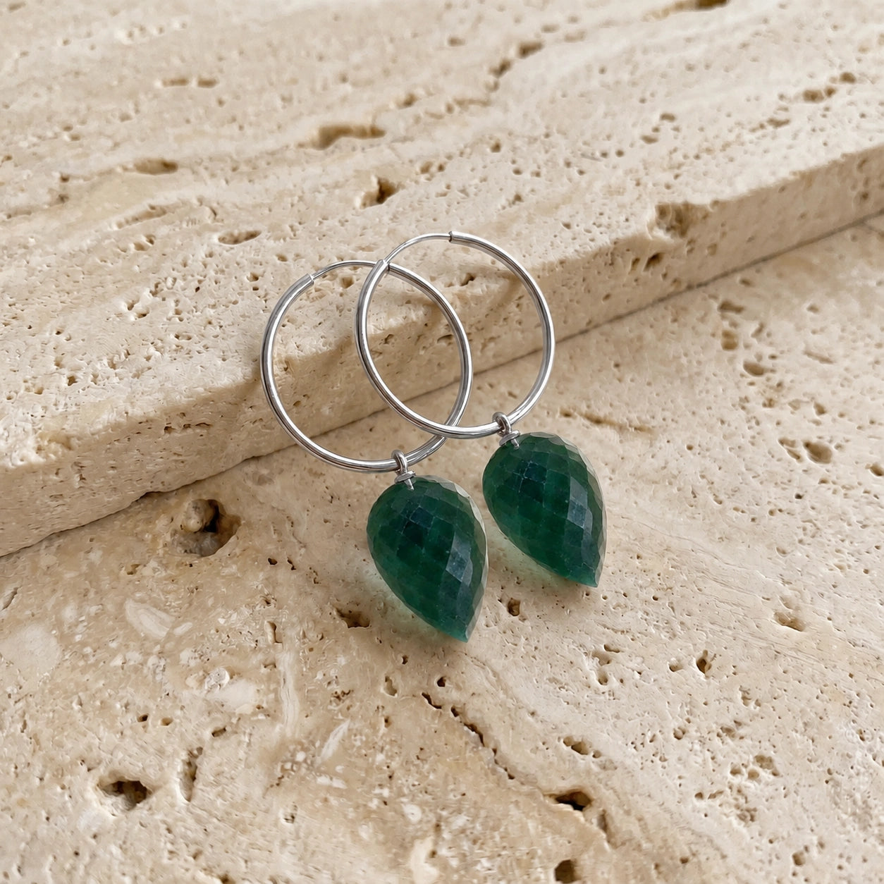 White Gold Pet Hoop Earrings Emerald 10K — Malvina
