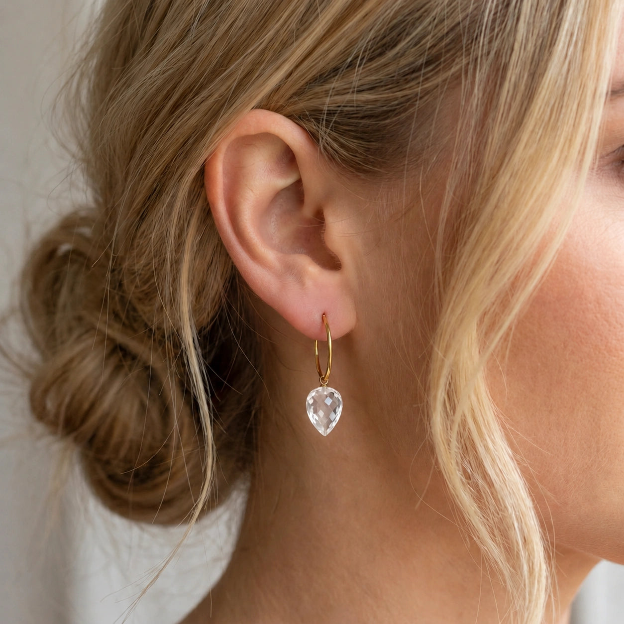 Yellow Gold White Topaz — Mariaelsa
