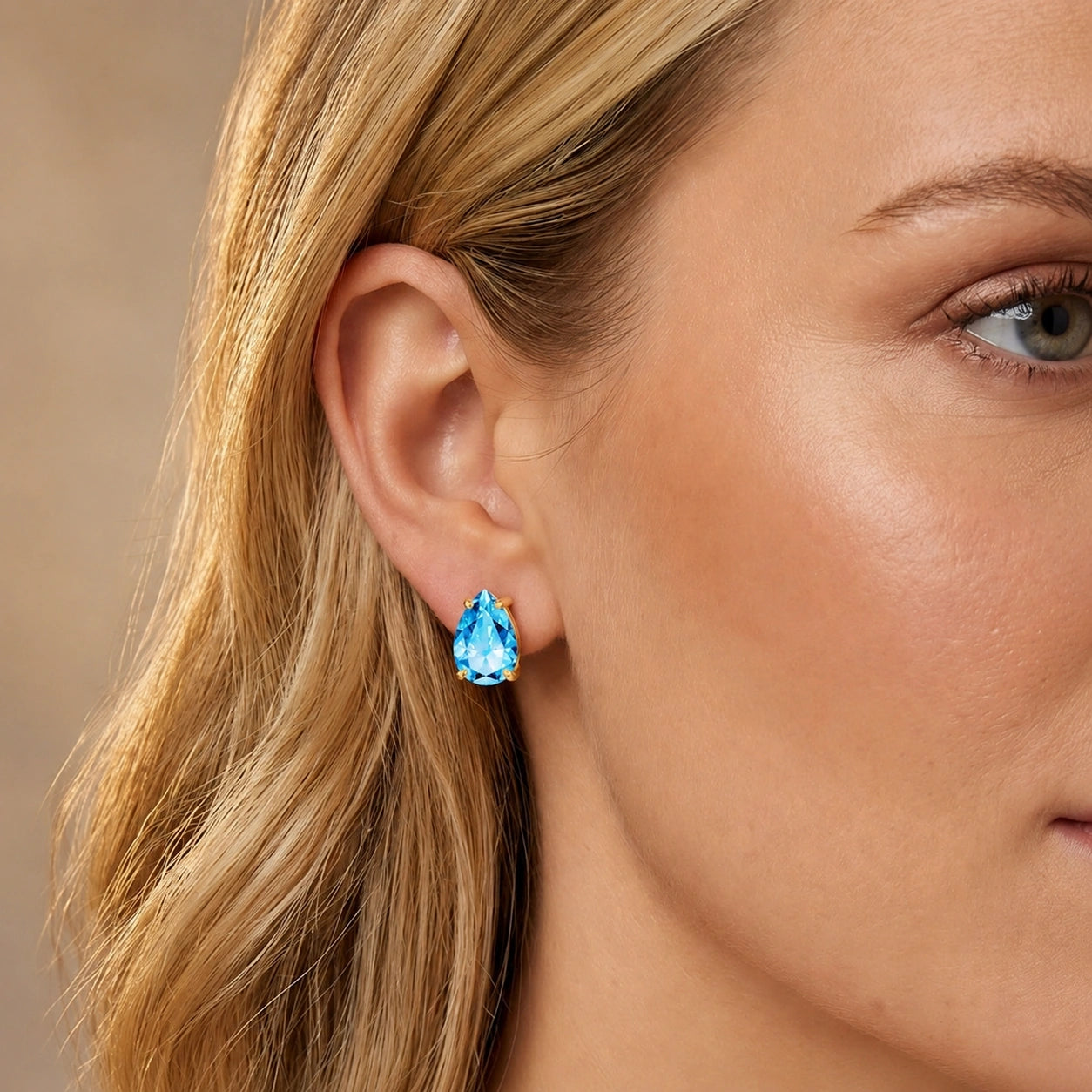 Yellow Gold Blue Topaz — Mariafrida