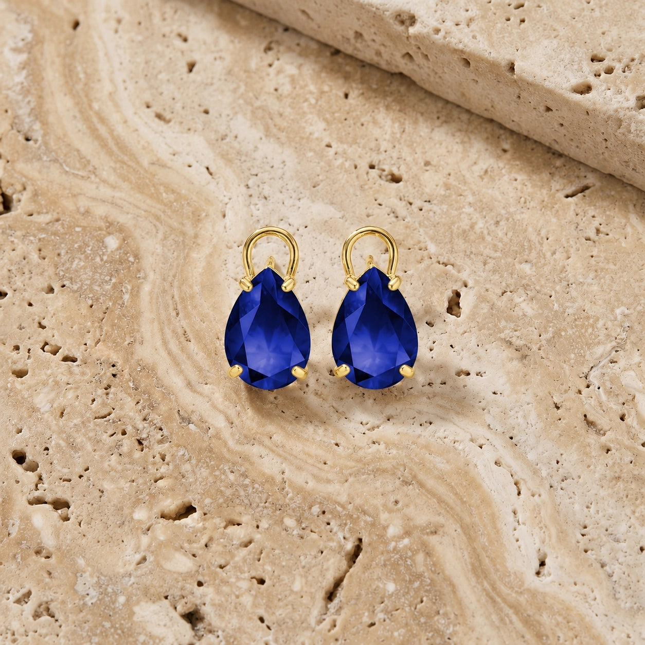 Yellow Gold Sapphire — Mariafrida