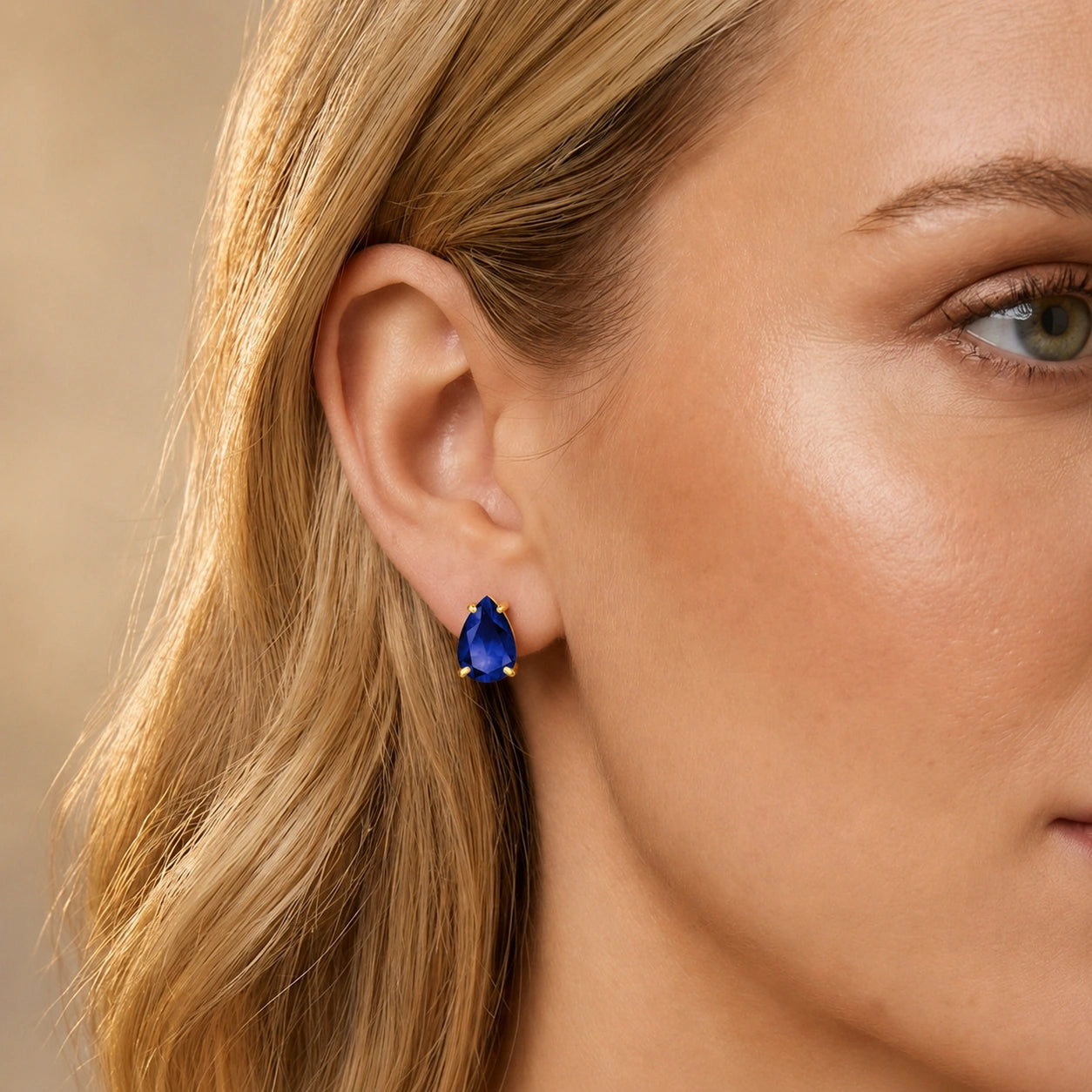 Yellow Gold Sapphire — Mariafrida