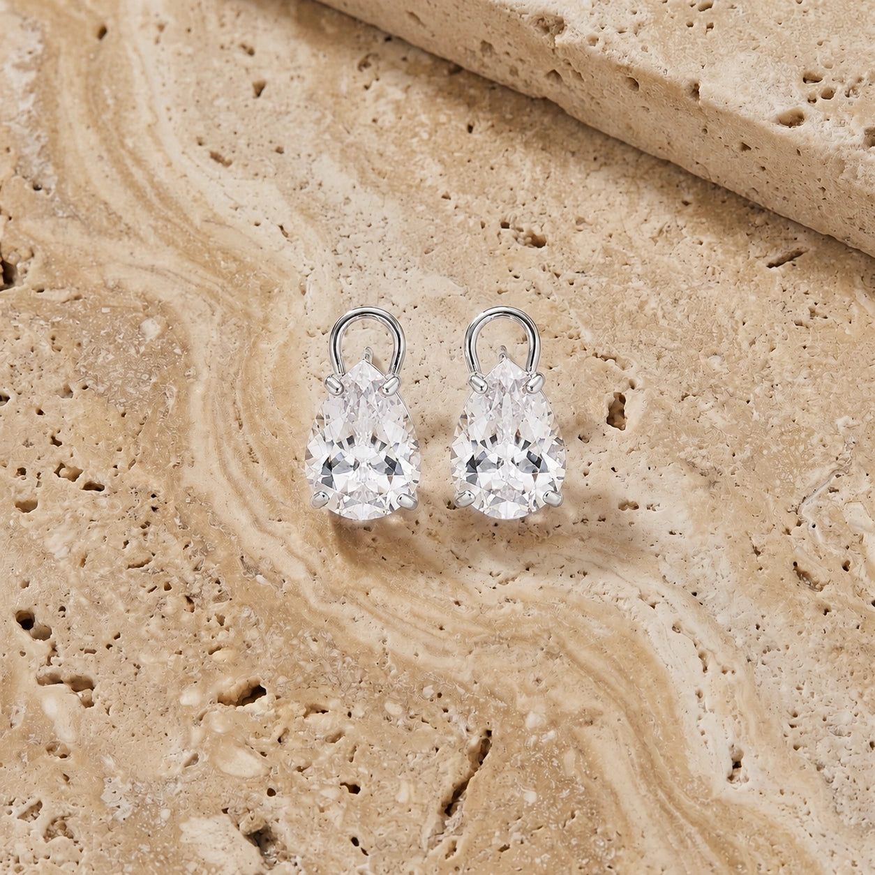 White Gold White Topaz — Mariafrida