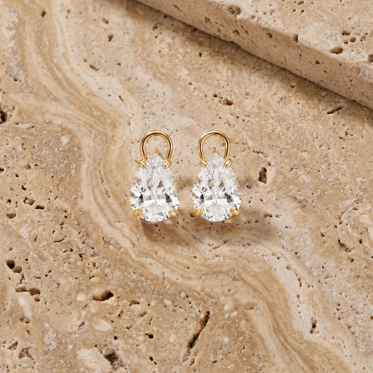 Yellow Gold White Topaz — Mariafrida