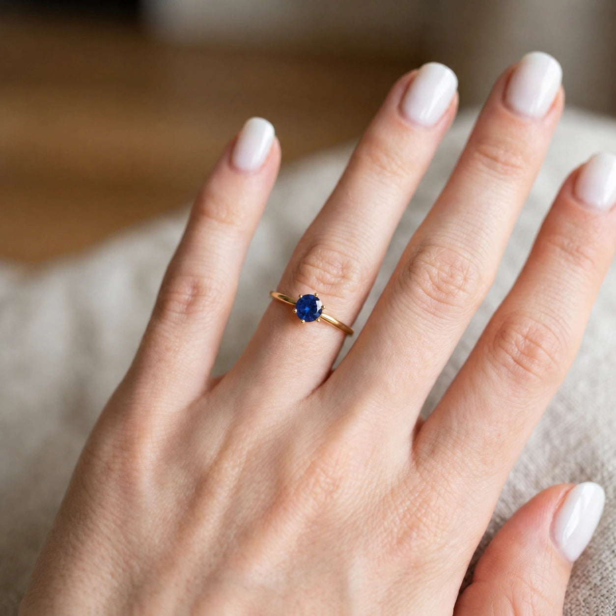 Yellow Gold Ring Sapphire 10K — Eufemia