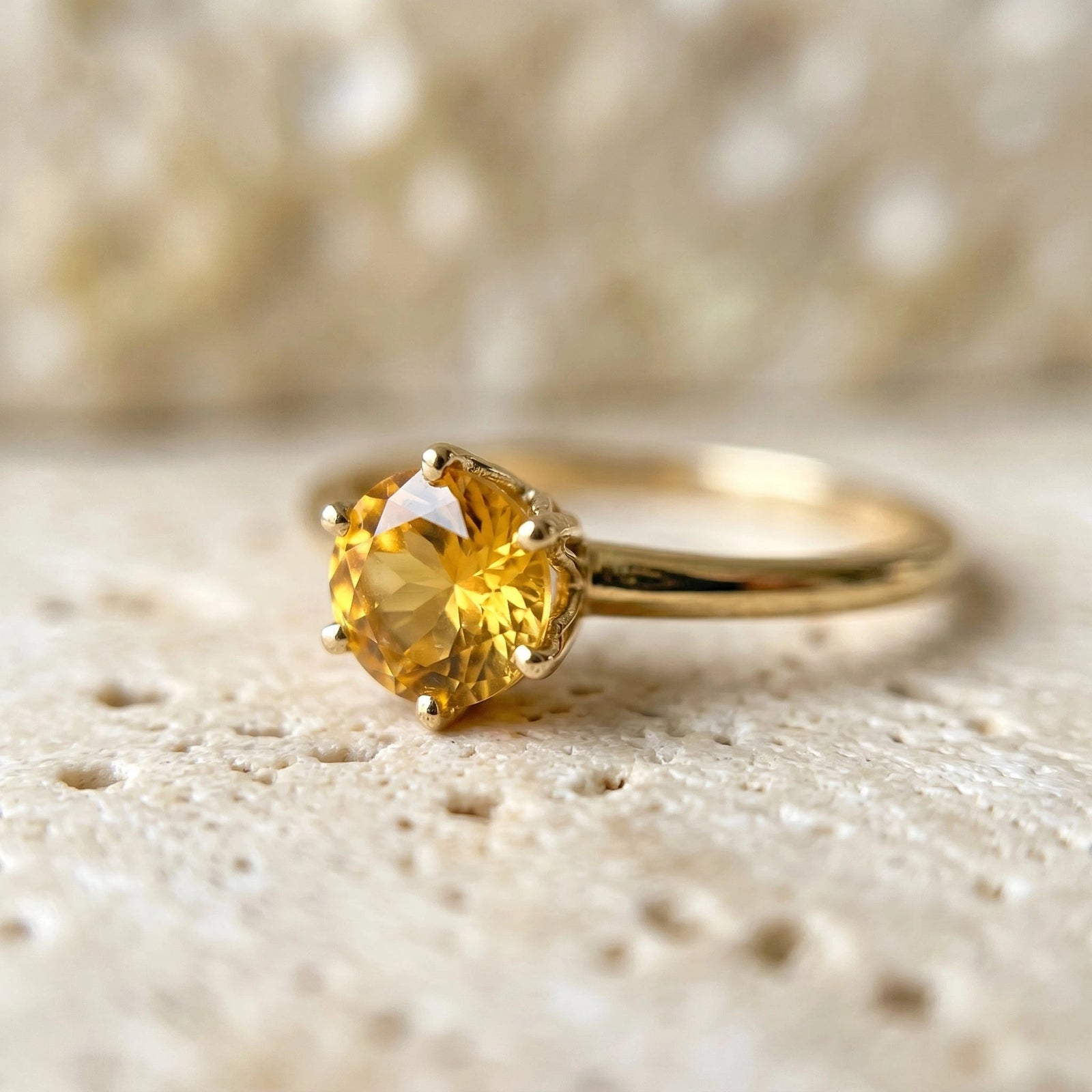 Yellow Gold Ring Citrine 10K — Eufemia