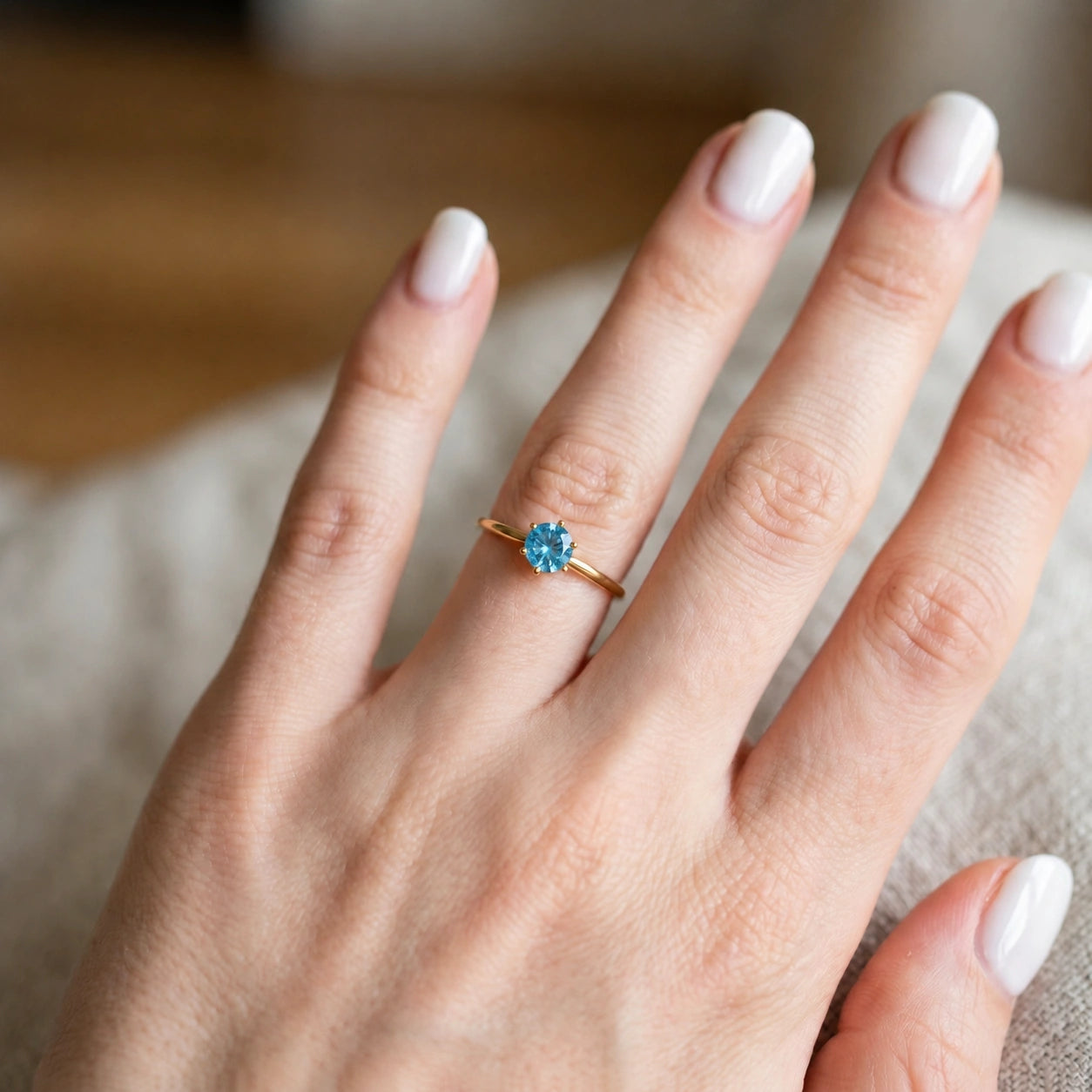 Yellow Gold Ring Blue Topaz 10K — Eufemia
