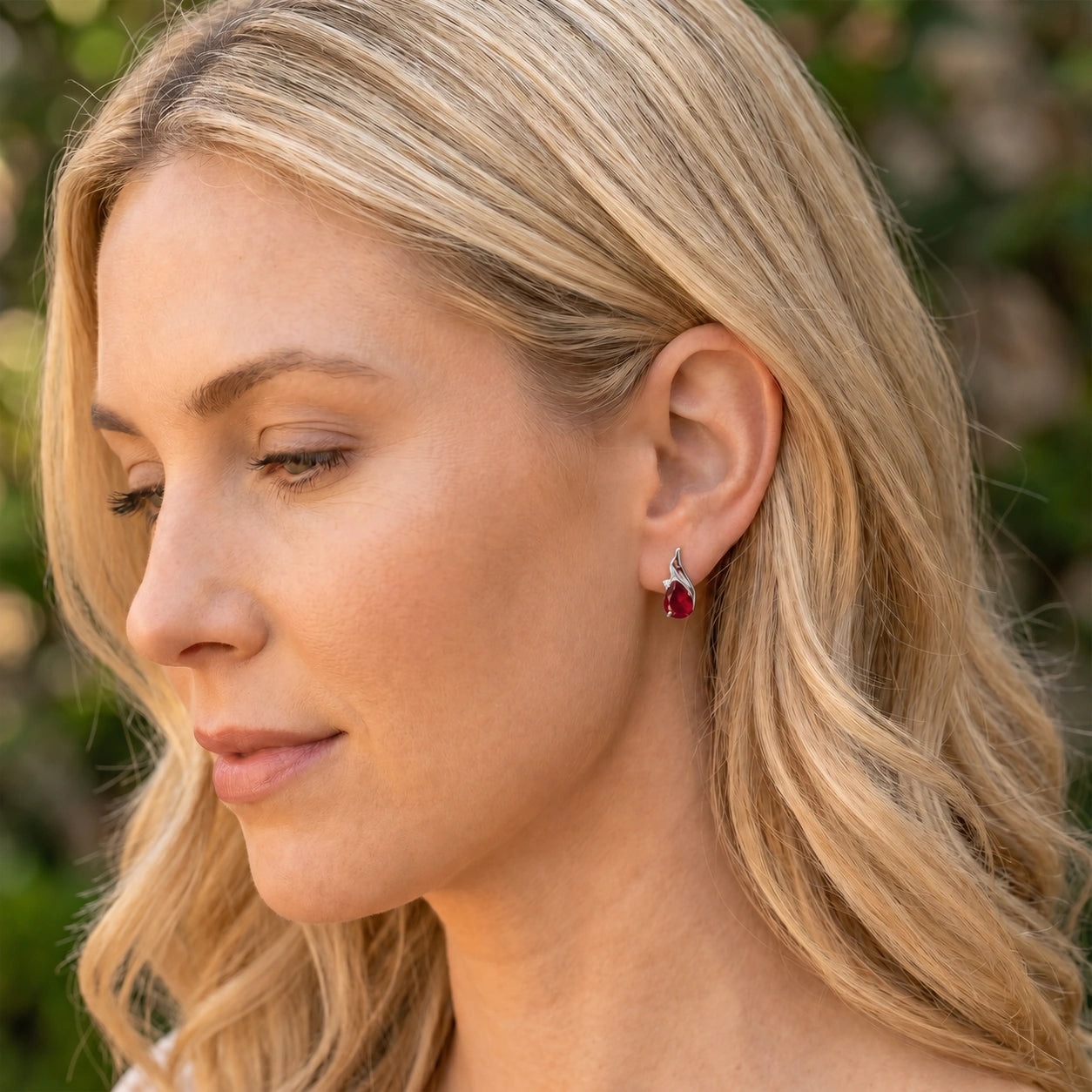White Gold Signature Stud Earrings Ruby 10K — Tosca