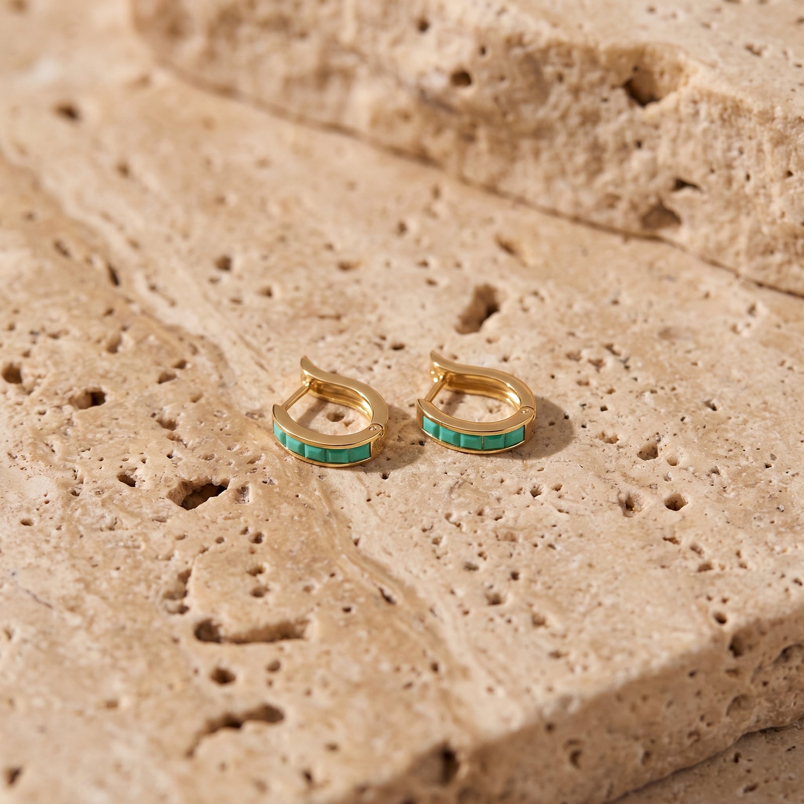 Yellow Gold Heritage Earrings Sapphire 10K — Celestina