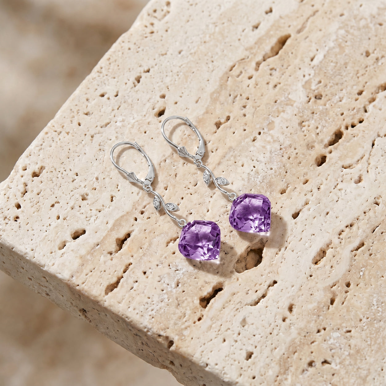 White Gold Earrings Amethyst 10K — Norina