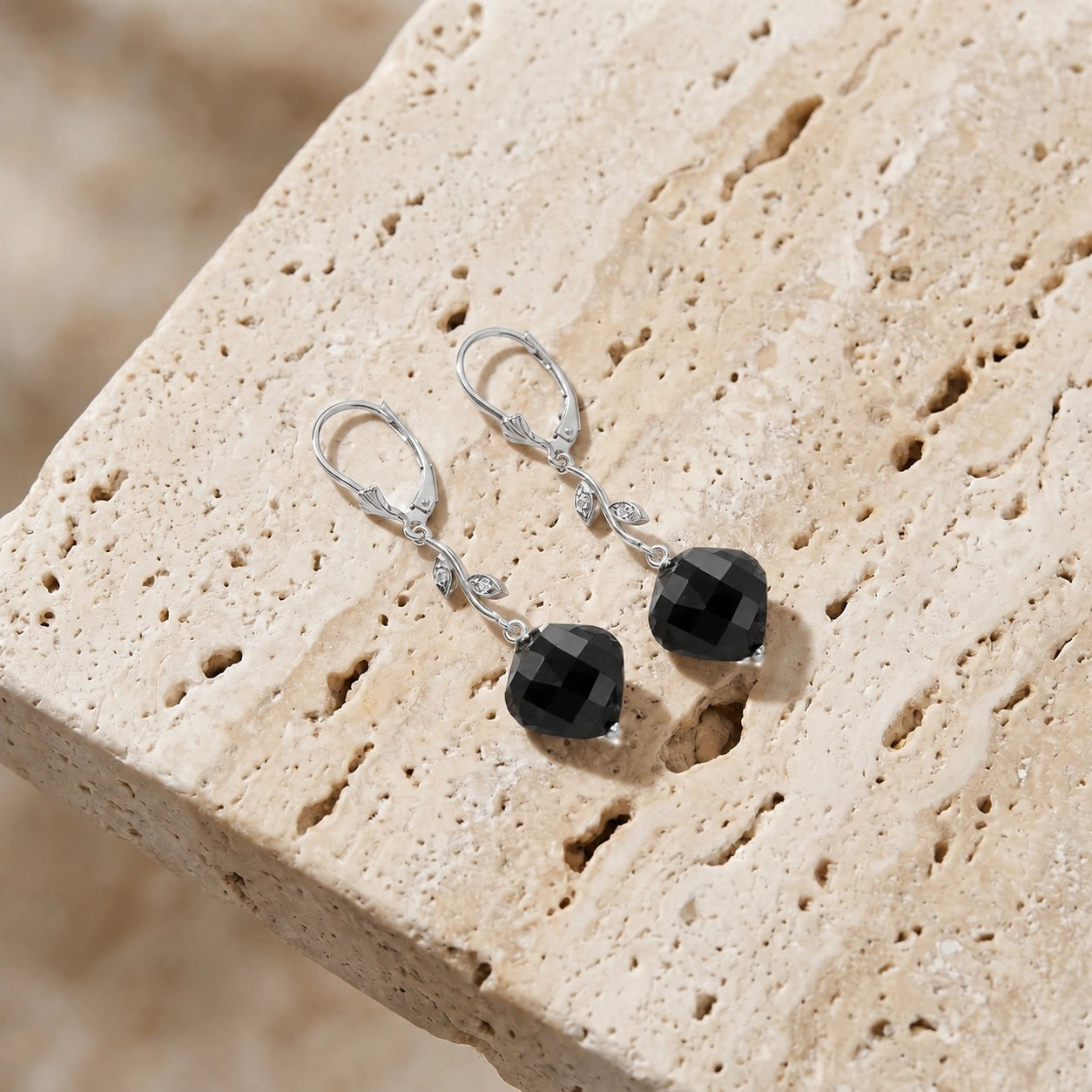 White Gold Earrings Spinel 10K — Norina