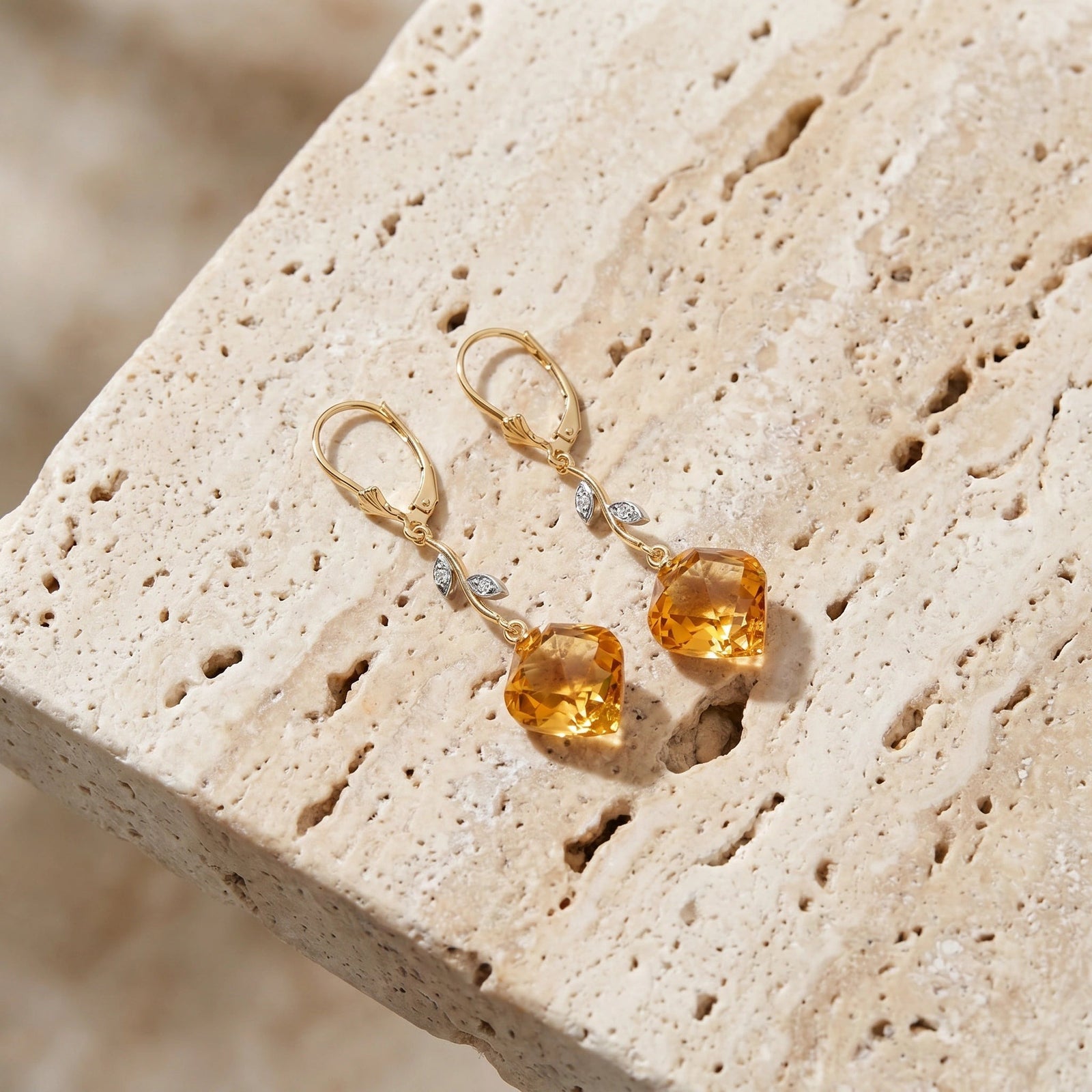 Yellow Gold Earrings Citrine 10K — Norina