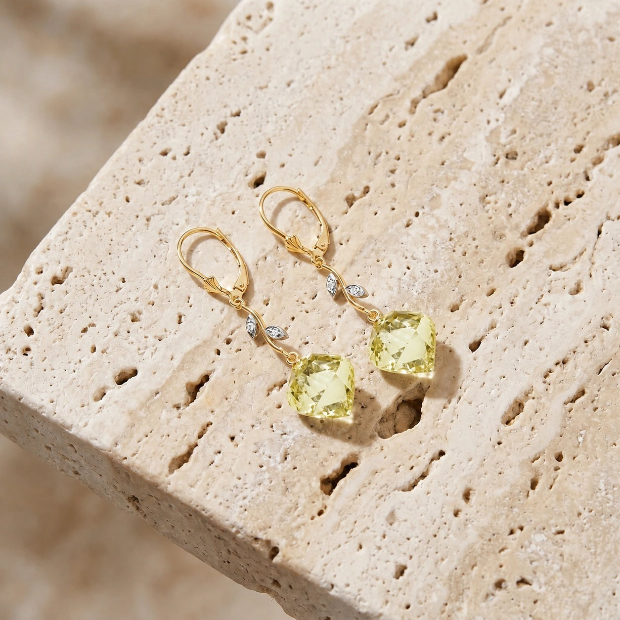 Yellow Gold Earrings Lemon Quartz 10K — Norina