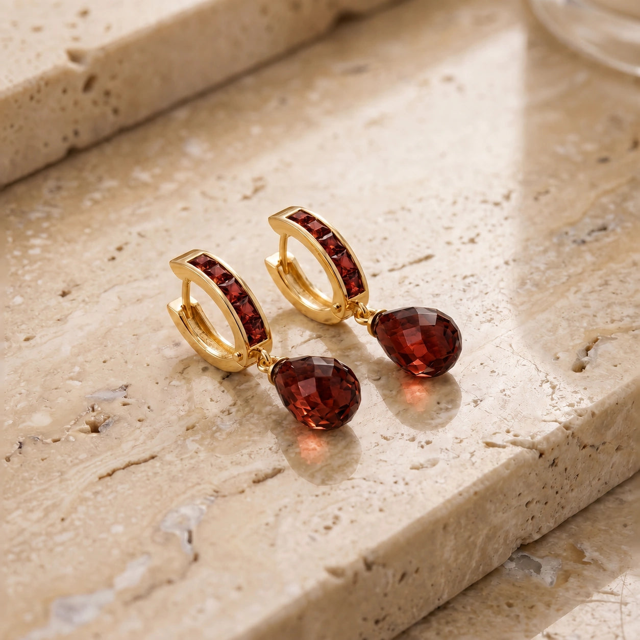 Yellow Gold Garnet — Mariaadriana