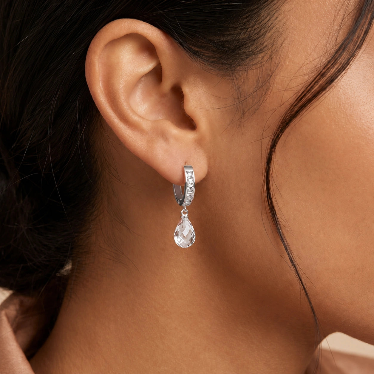 White Gold White Topaz — Mariaadriana