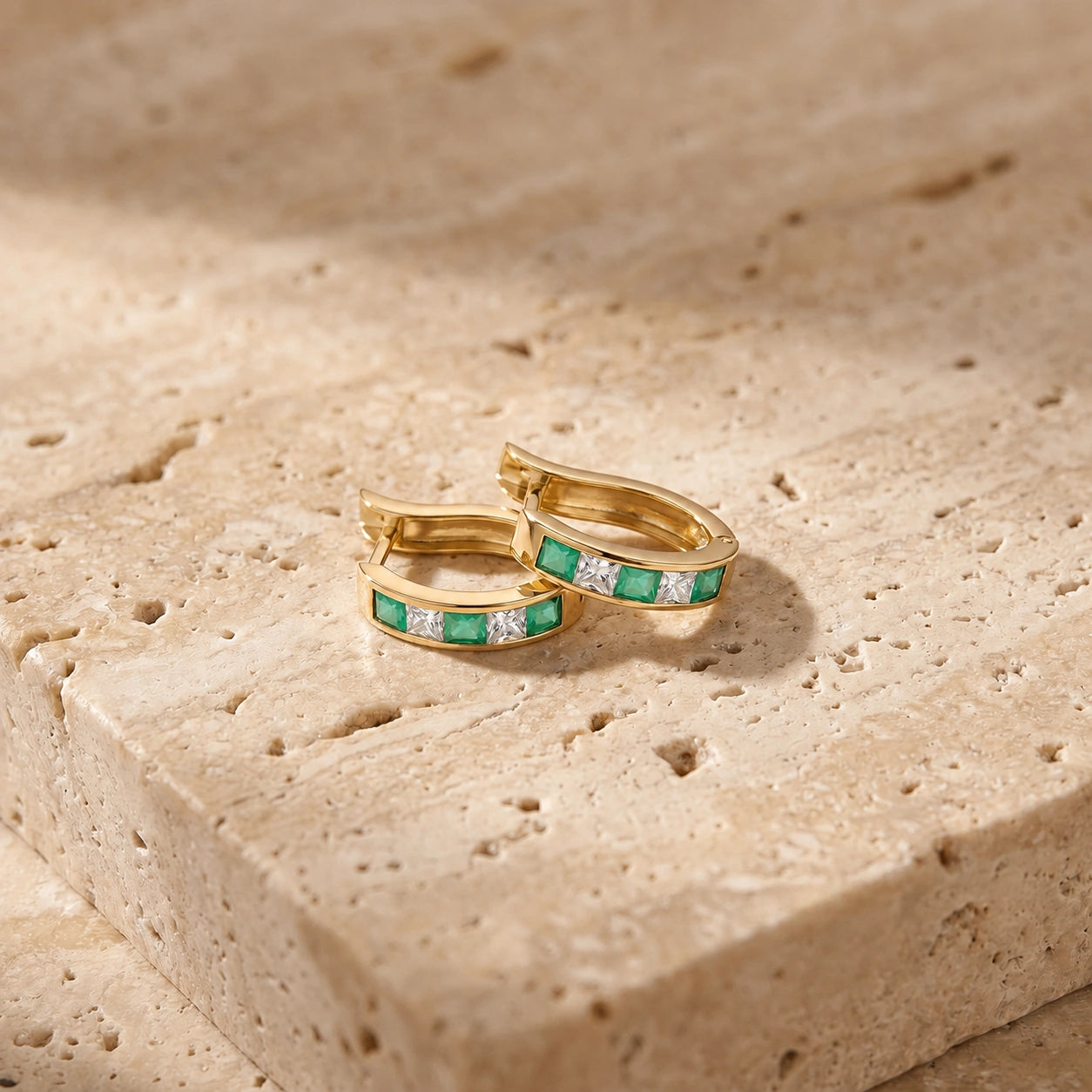 Yellow Gold Emerald & White Topaz — Mariaagnese
