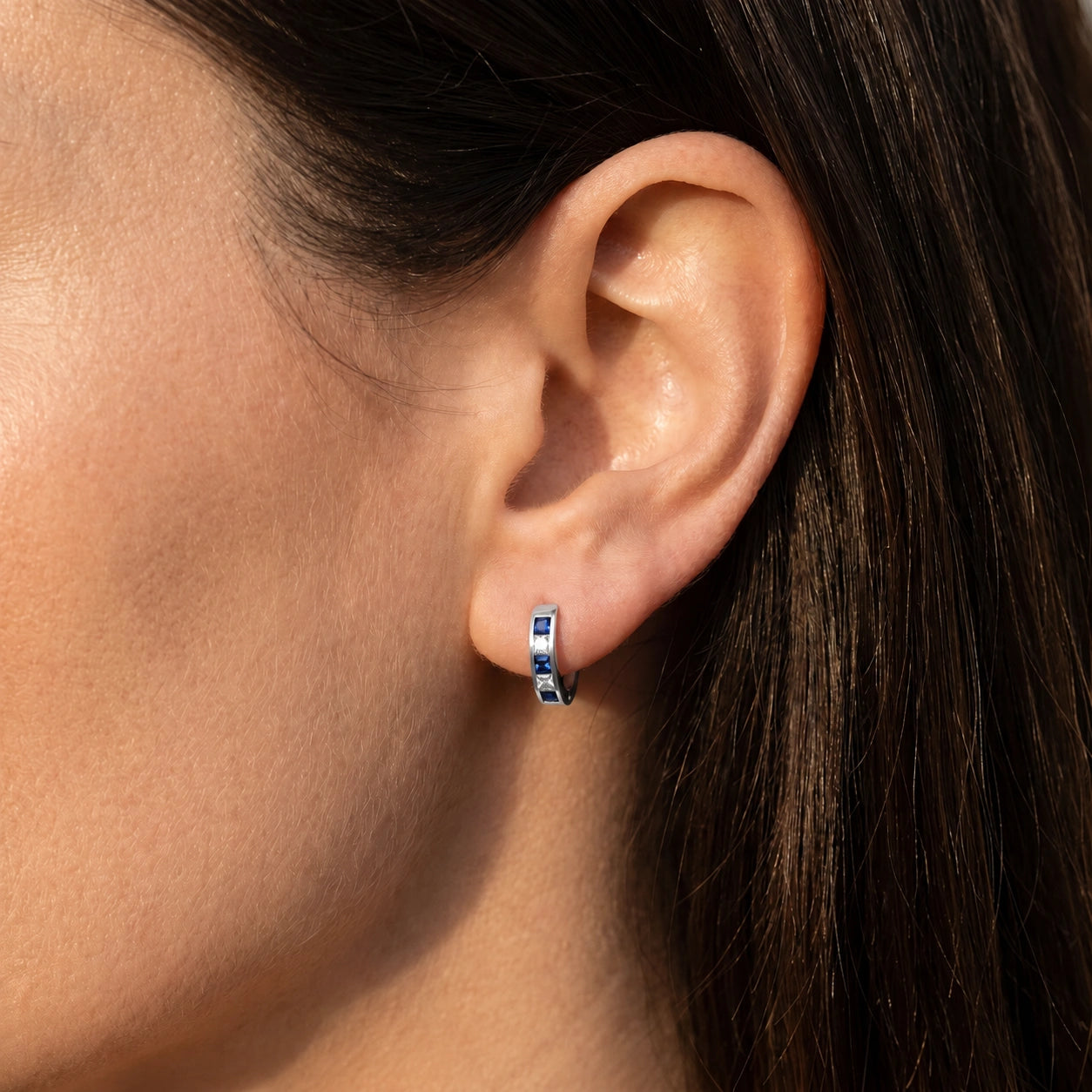 White Gold White Topaz & Sapphire — Mariaagnese