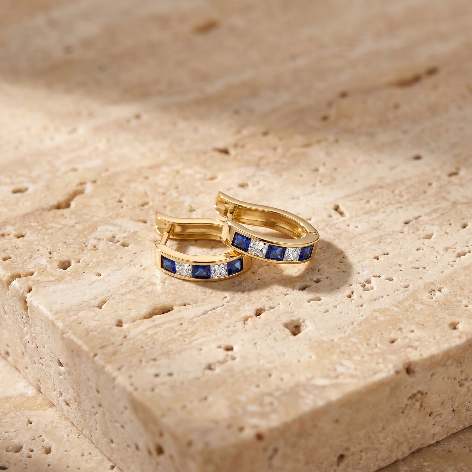 Yellow Gold White Topaz & Sapphire — Mariaagnese