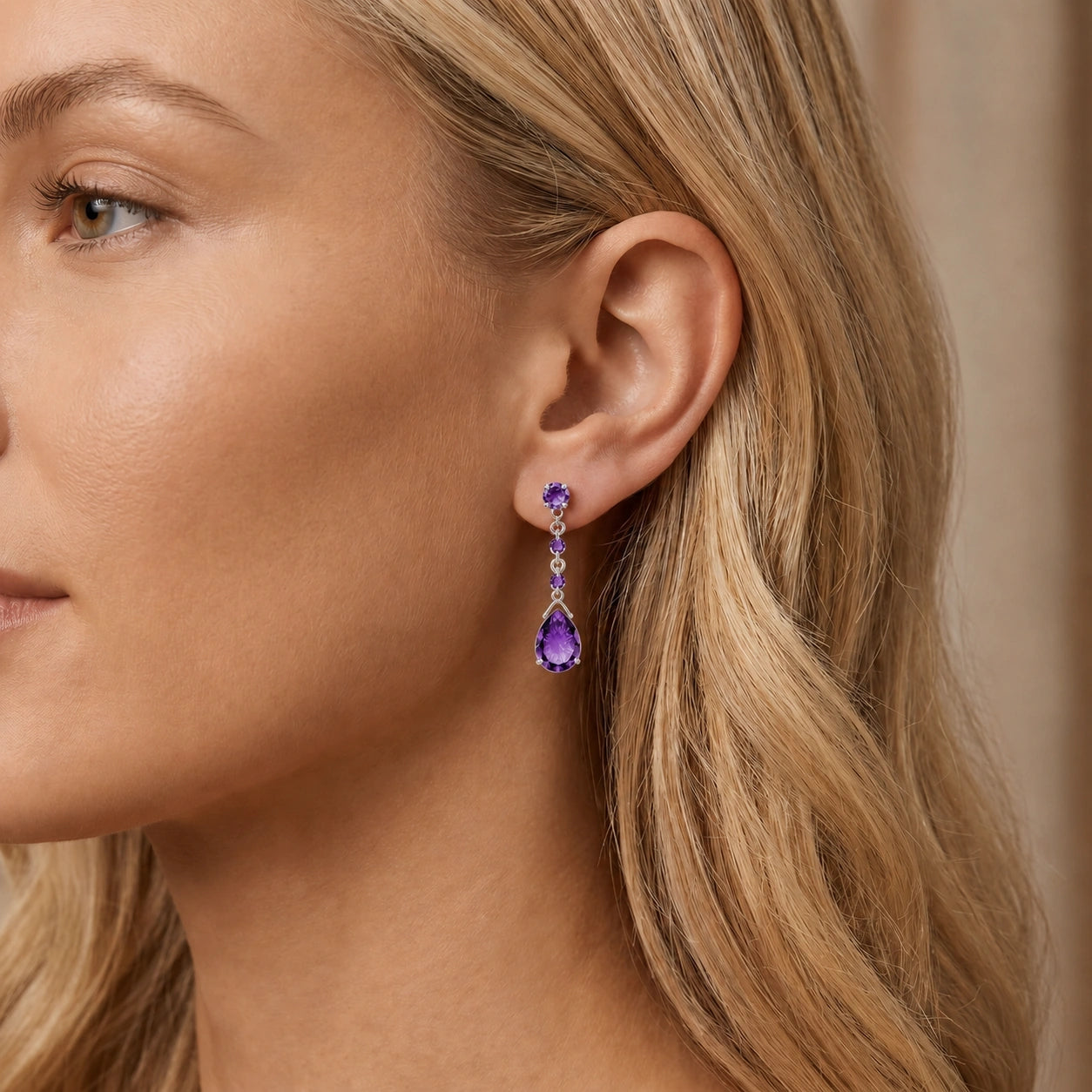 White Gold Amethyst — Mariaagostina