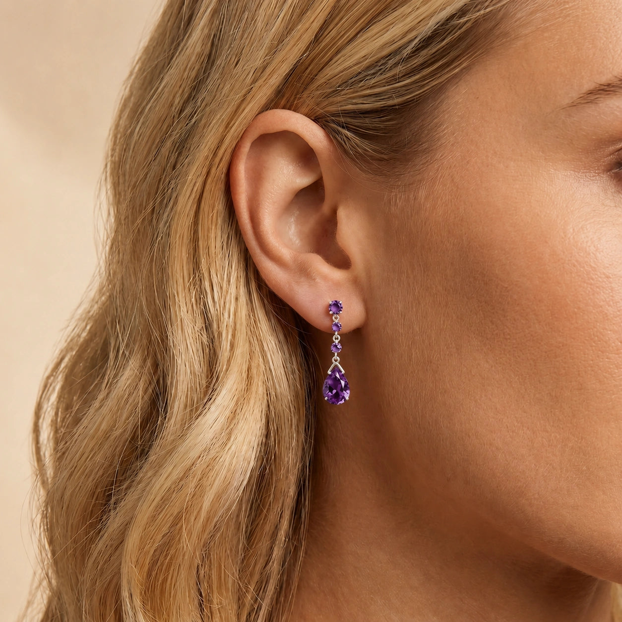 White Gold Amethyst — Mariaagostina