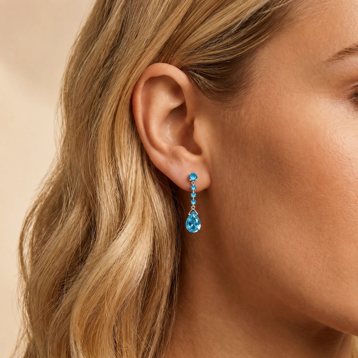 White Gold Blue Topaz — Mariaagostina