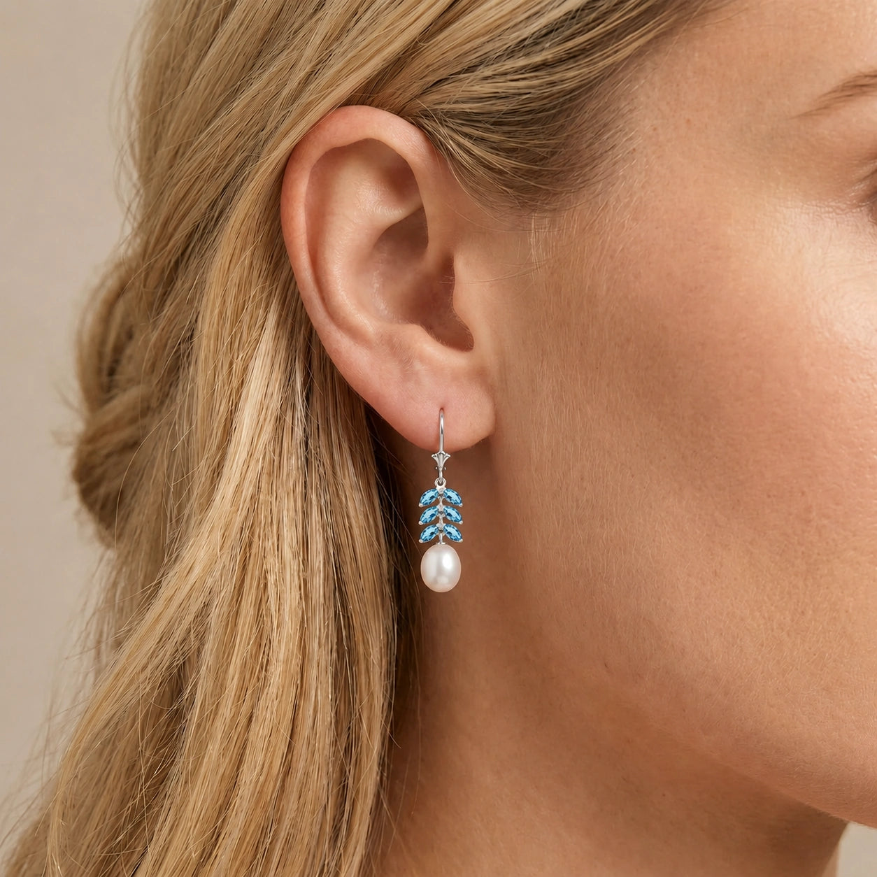 White Gold Pearl & Blue Topaz — Mariaalessia