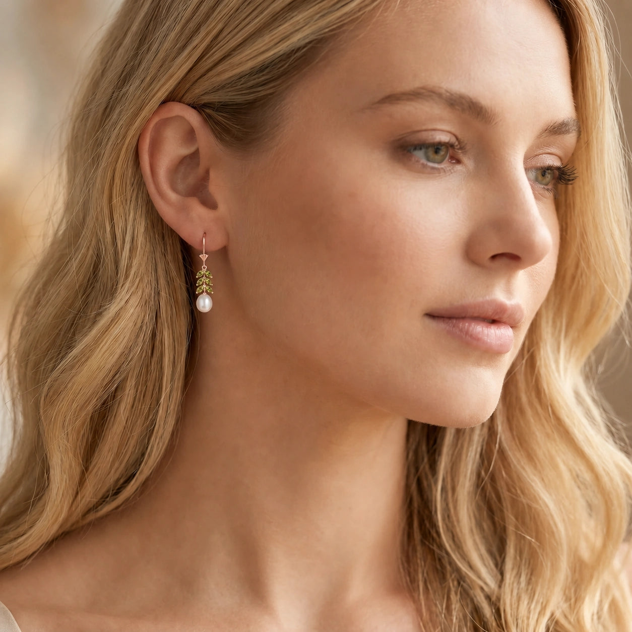 Rose Gold Peridot & Pearl — Mariaalessia