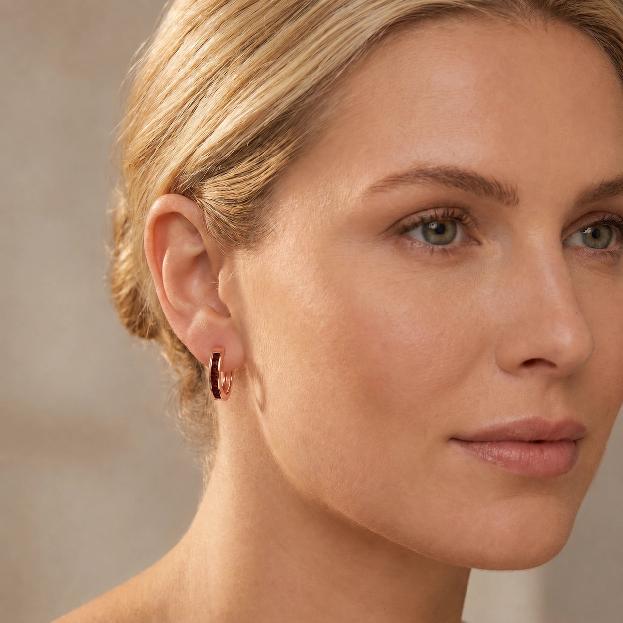 Rose Gold Earrings Garnet 10K — Rachele