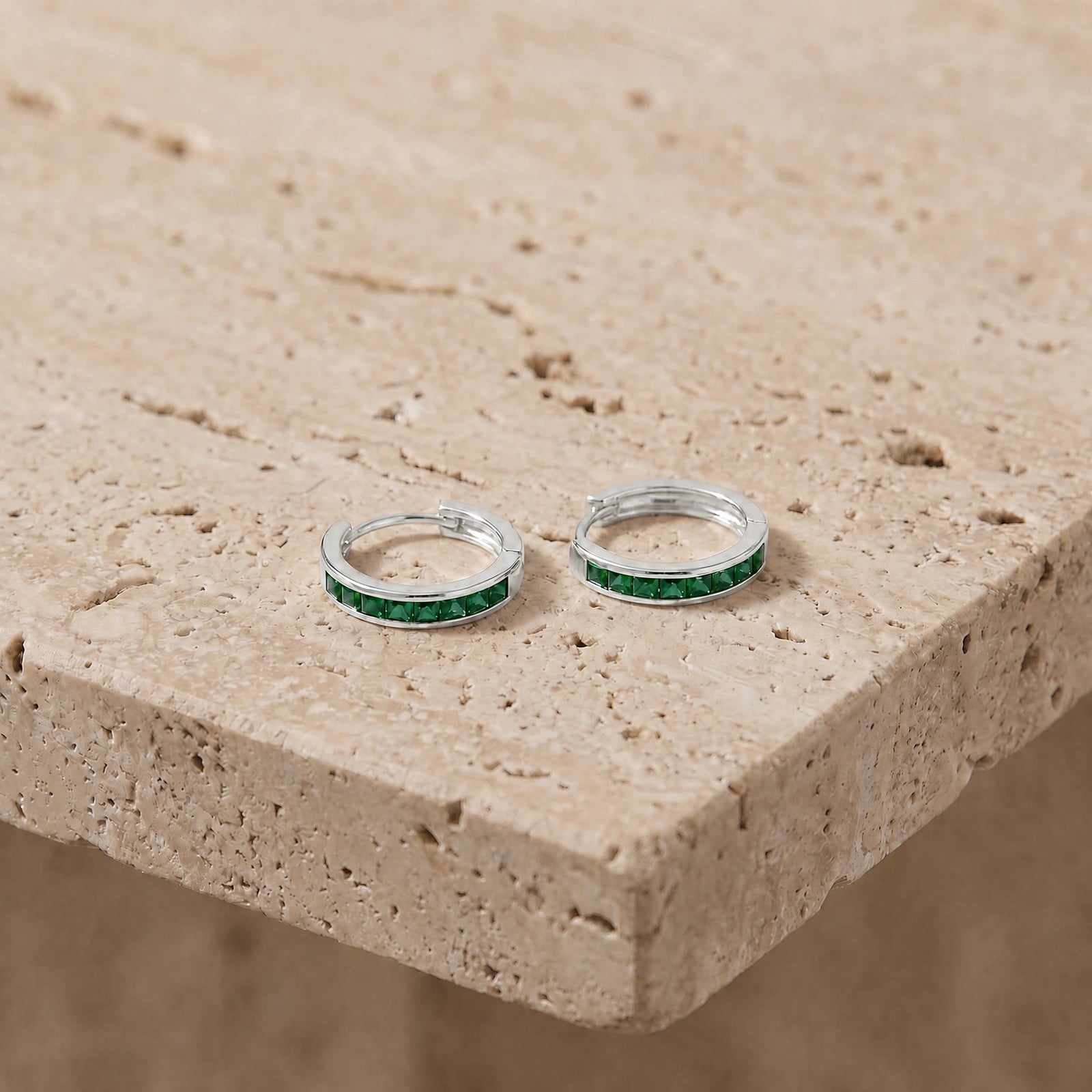 White Gold Green Sapphire — Mariaalida
